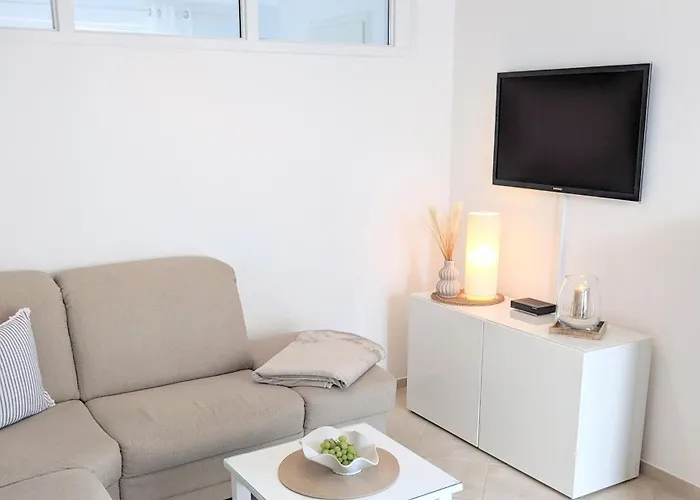 Moewe Jonathan * 노이슈타트인홀슈타인